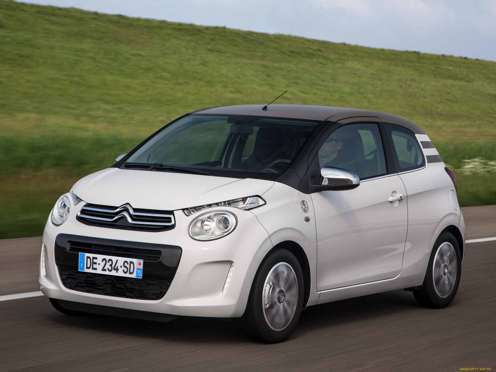 C небольшая. Citroen c1 2015. Citroen c1 2021. Citroen c1 новый. Citroen c1 2014.